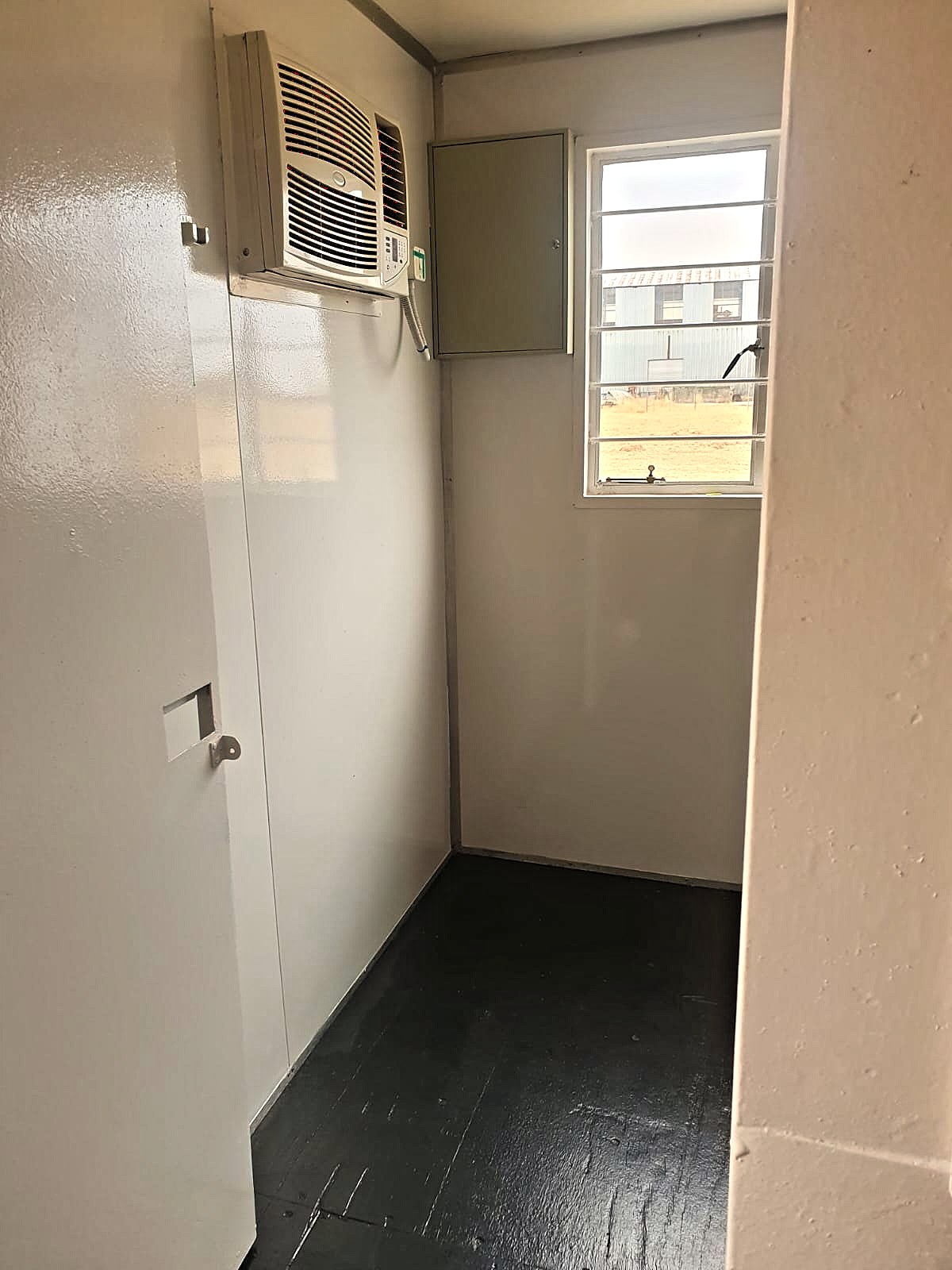 Refurbished Lamphouse - Image 20