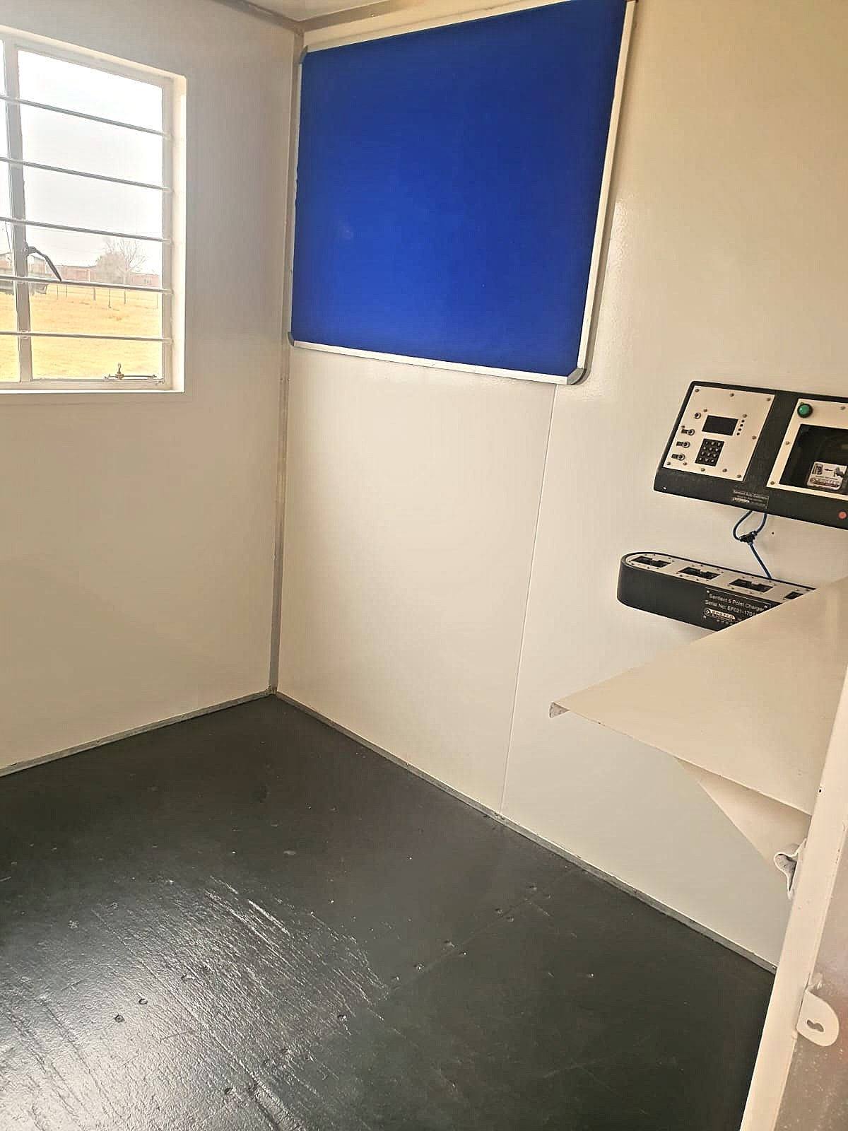 Refurbished Lamphouse - Image 11
